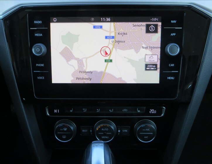 Volkswagen Passat Kombi 2,0 l 140 kw