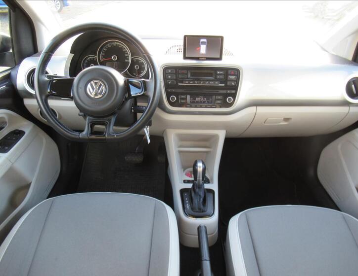 Volkswagen e-up! 9