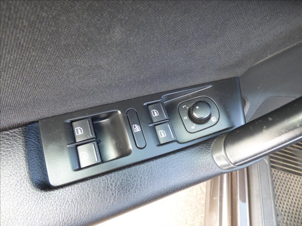 Volkswagen Passat Kombi 2,0 l 130 kw