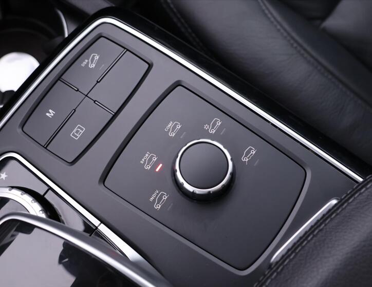 Mercedes-Benz GLE 33