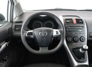 Toyota Auris Hatchback 1,6 l 97 kw