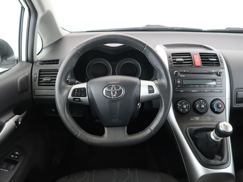 Toyota Auris Hatchback 1,6 l 97 kw