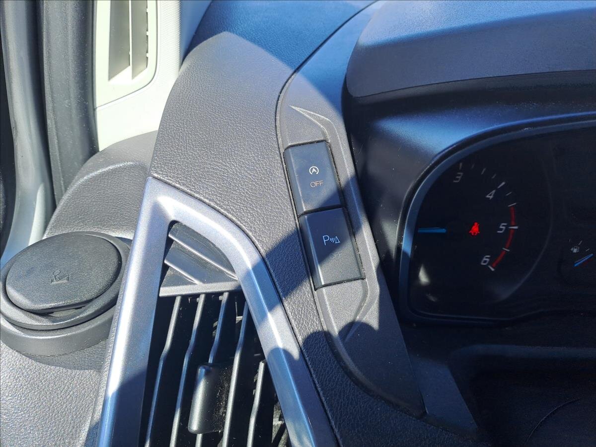 Ford Tourneo Custom Ostatní 2,0 l 96 kw