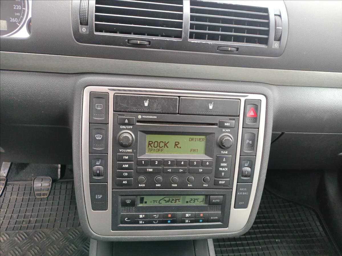 Volkswagen Sharan MPV 2,0 l 103 kw