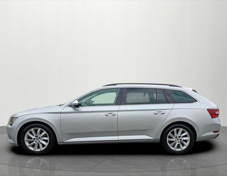 Škoda Superb Kombi 2,0 l 110 kw