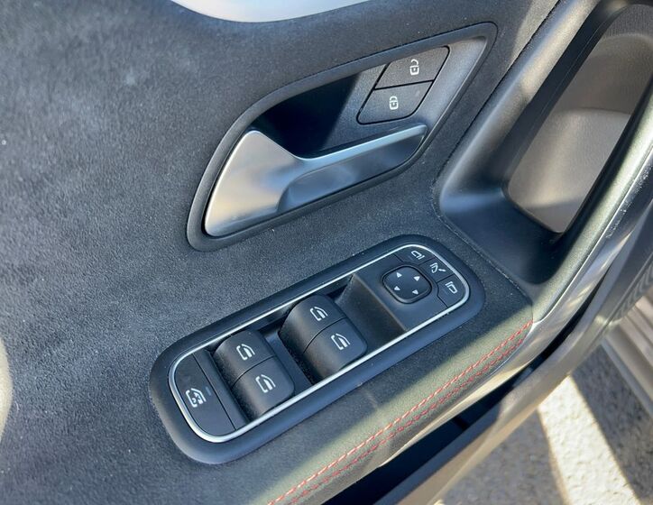 Mercedes-Benz Třídy A 24