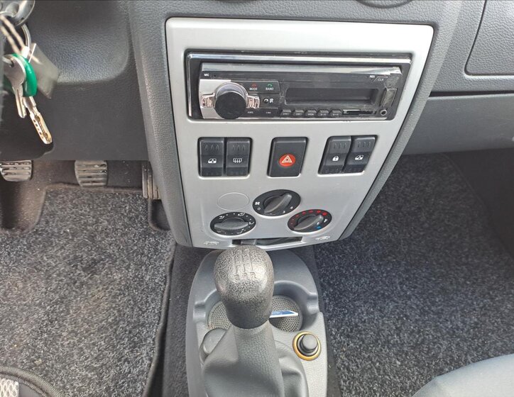 Dacia Logan Sedan 1,4 l 55 kw