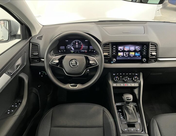 Škoda Karoq SUV 1,5 l 110 kw