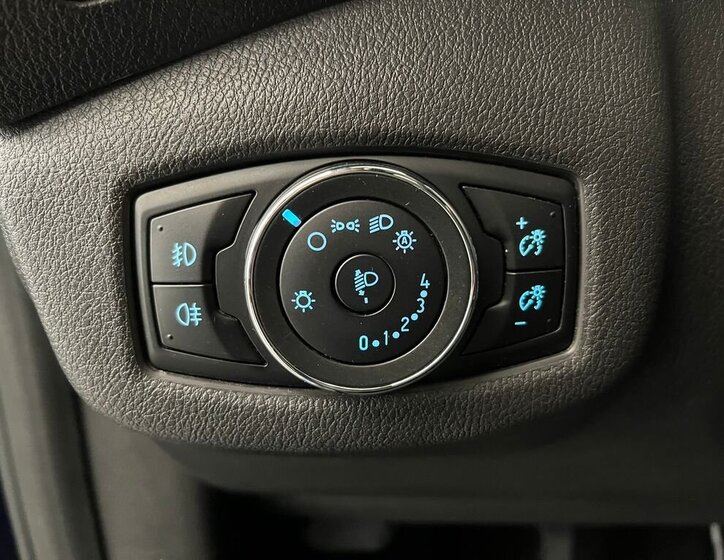 Ford Tourneo Connect MPV 1,5 l 88 kw