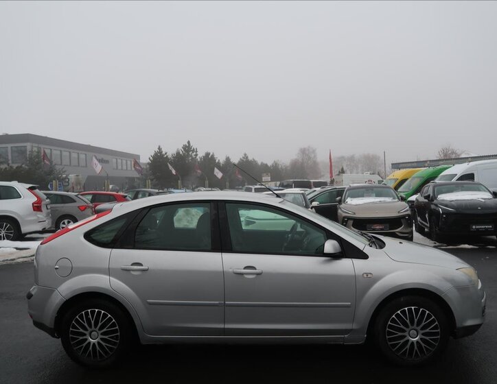 Ford Focus Hatchback 1,6 l 74 kw