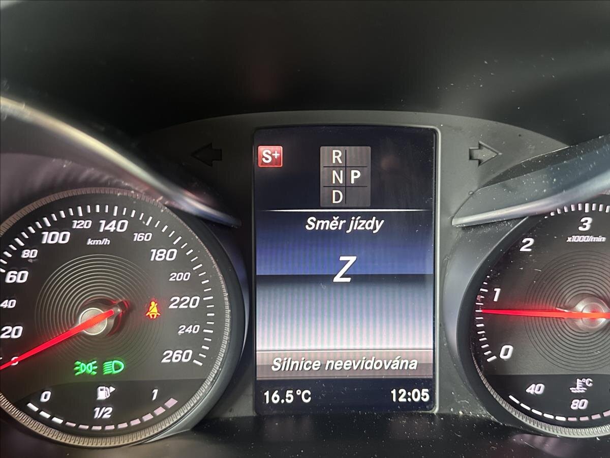 Mercedes-Benz Třídy C Kombi 2,1 l 125 kw