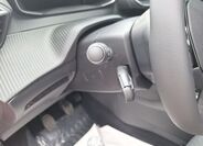 Peugeot 208 14