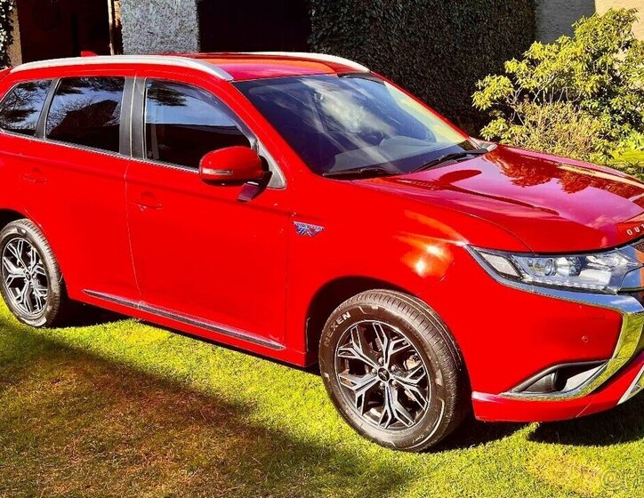 Mitsubishi Outlander SUV / Terénní 0,0 0