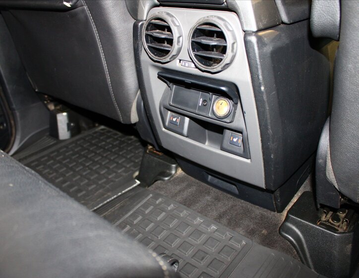 Land Rover Discovery 20