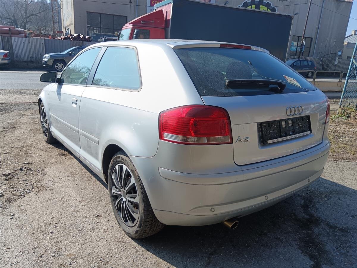 Audi A3 Hatchback 1,6 l 75 kw