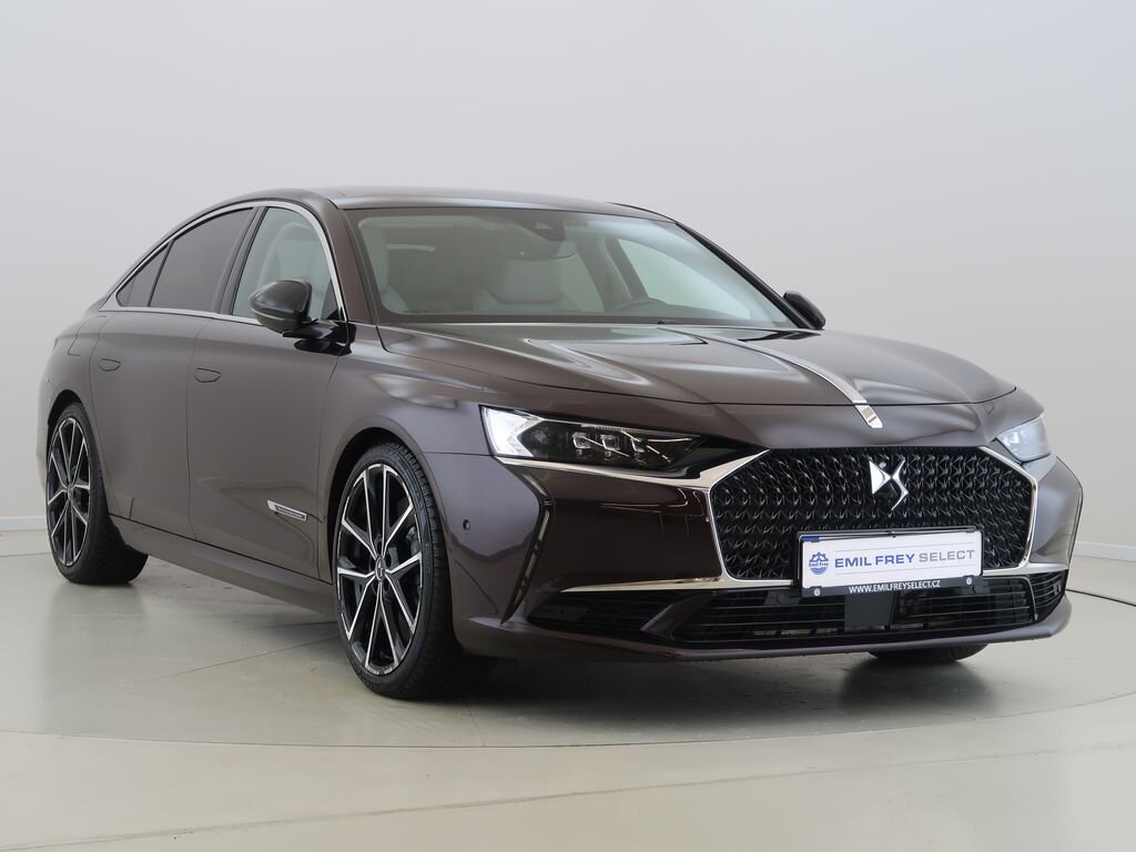 DS Automobiles DS9 Sedan / Limuzína 1,6 l 147 kw