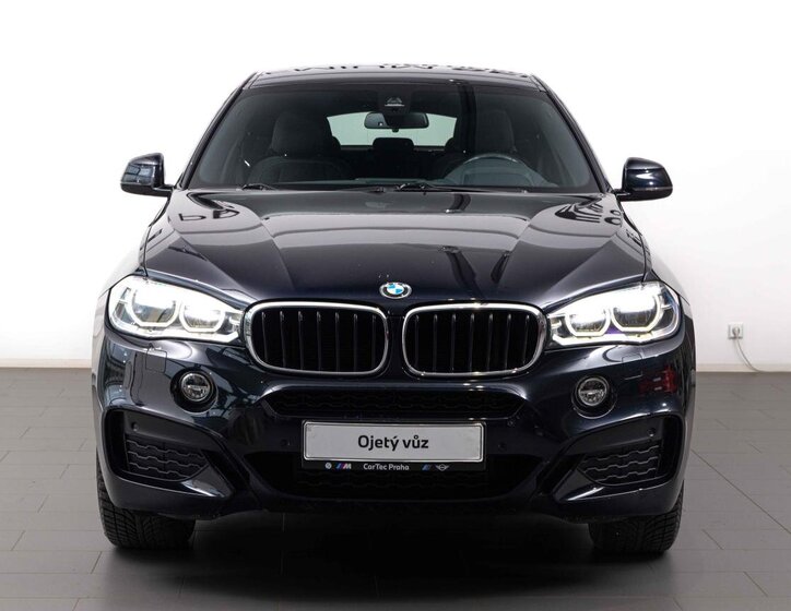 BMW X6 SUV 3,0 l 190 kw