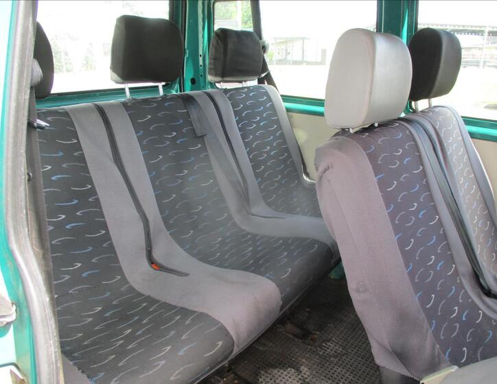 Volkswagen Transporter 12