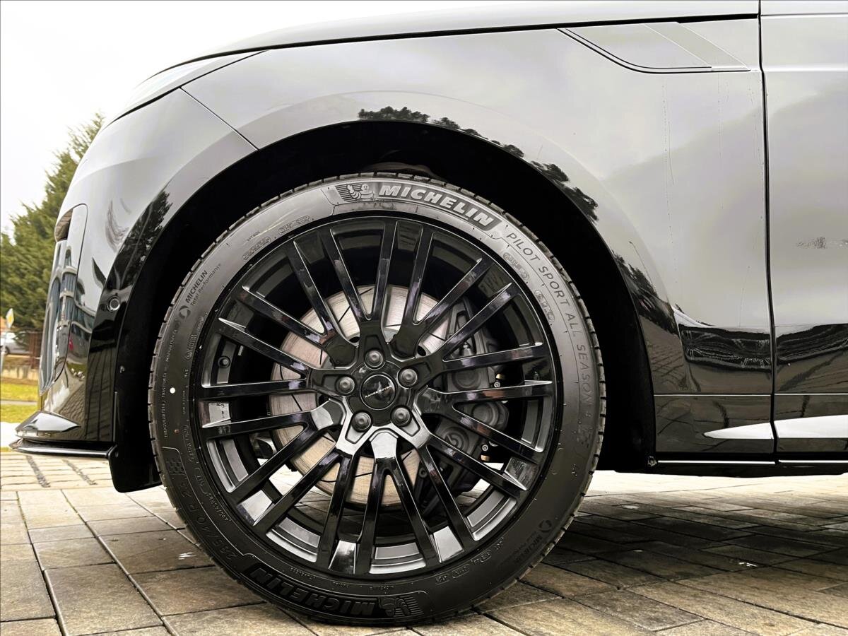 Land Rover Range Rover Sport SUV / Terénní 4,4 l 467 kw
