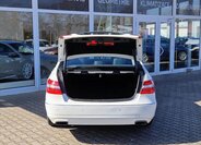 Mercedes-Benz Třídy E Sedan / Limuzína 3,0 l 195 kw