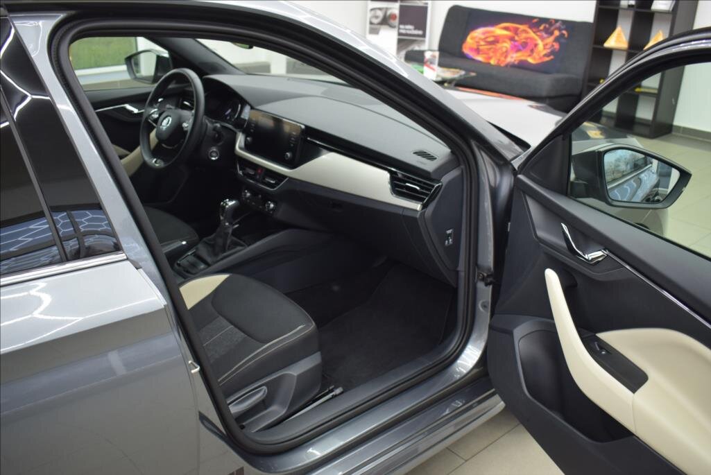 Škoda Kamiq SUV 999,0 81 kw