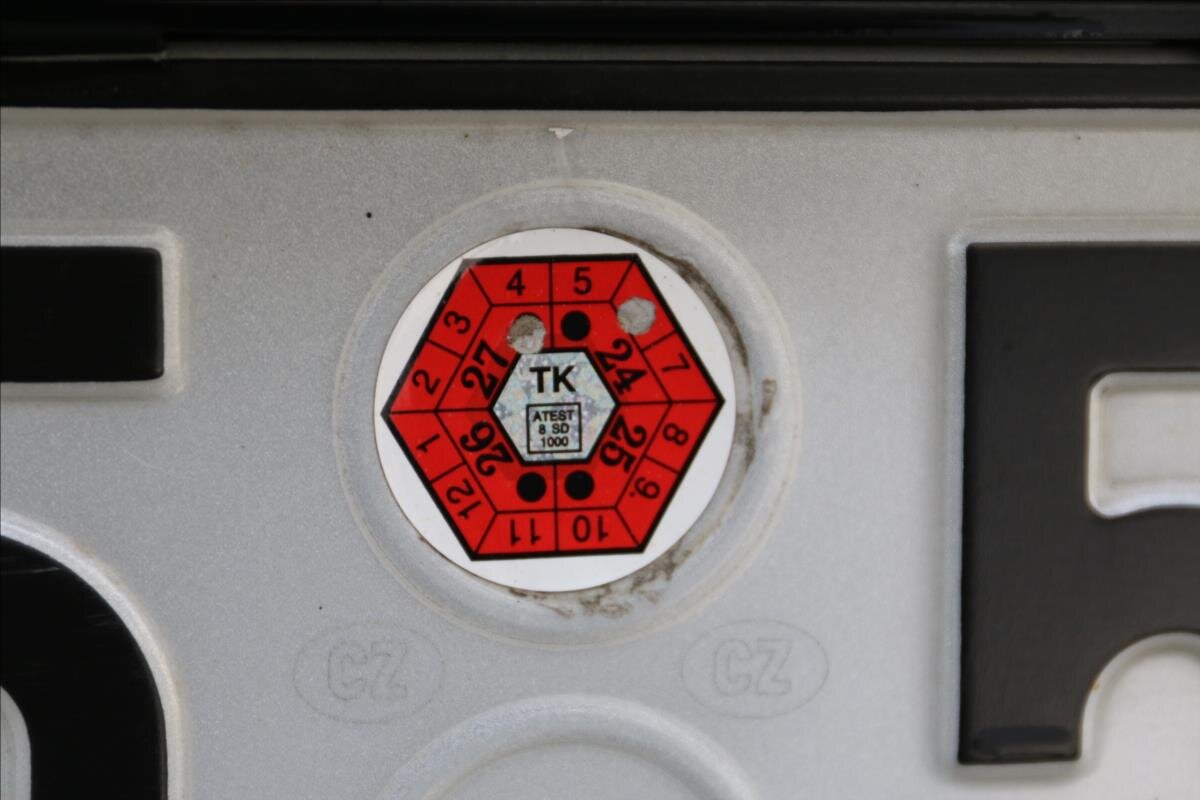 Volkswagen Multivan MPV 2,5 l 128 kw