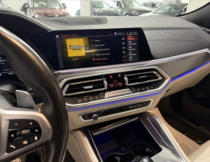 BMW X6 Sedan / Limuzína 3,0 l 250 kw