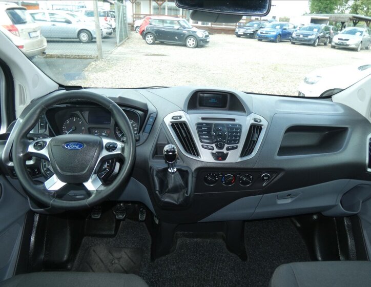 Ford Transit Custom Skříň 2,2 l 92 kw