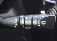 Toyota Auris Kombi 1,2 l 85 kw