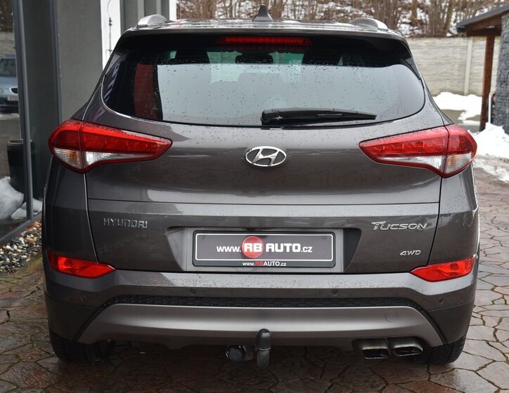 Hyundai Tucson SUV 1,6 l 130 kw