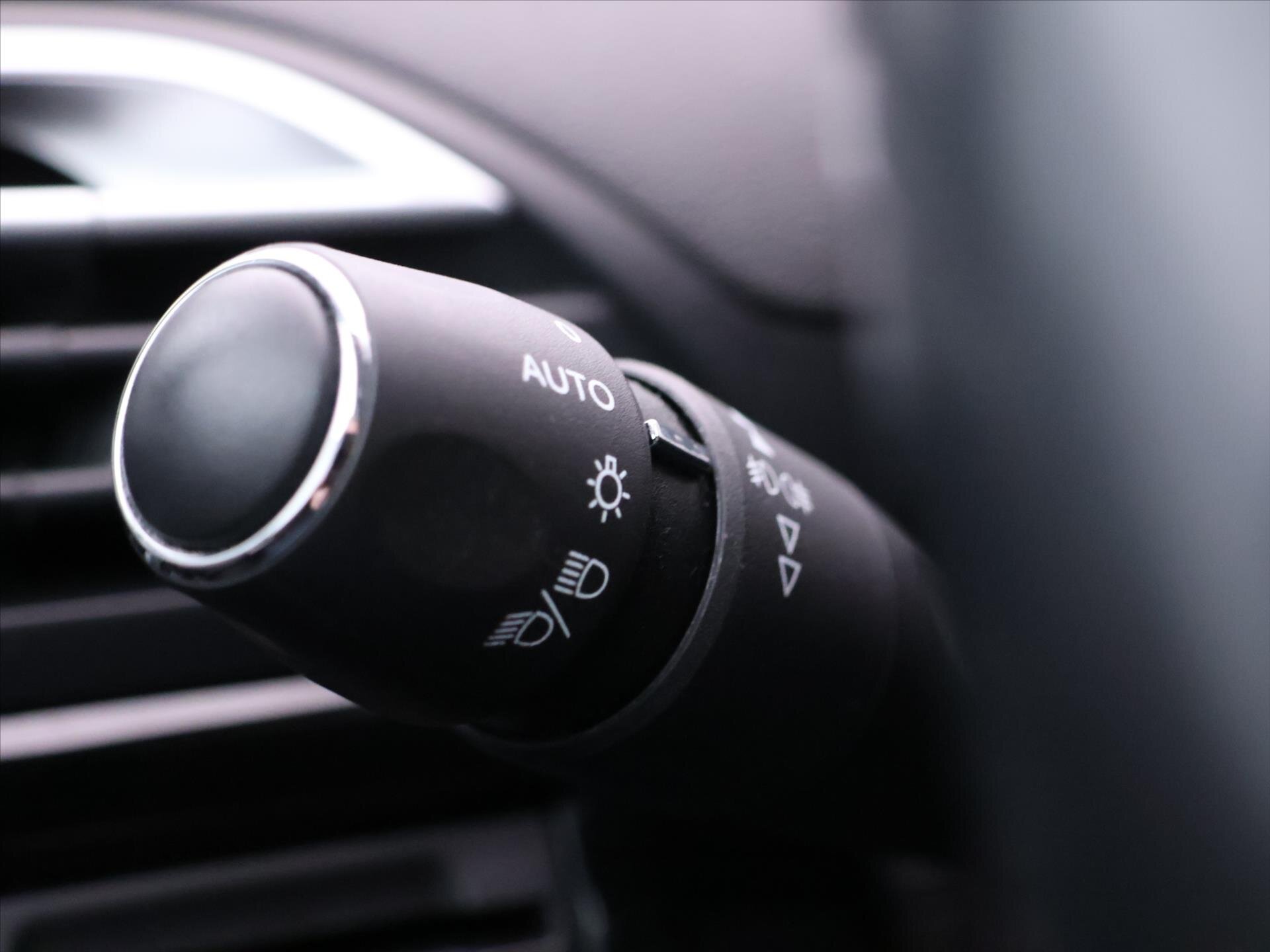 Citroën Grand C4 SpaceTourer MPV 1,2 l 96 kw