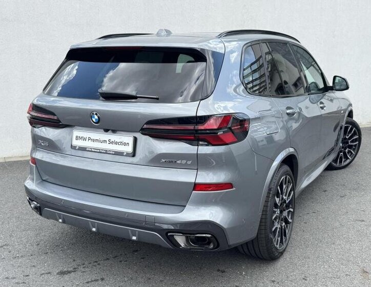 BMW X5 SUV / Terénní 3,0 l 250 kw