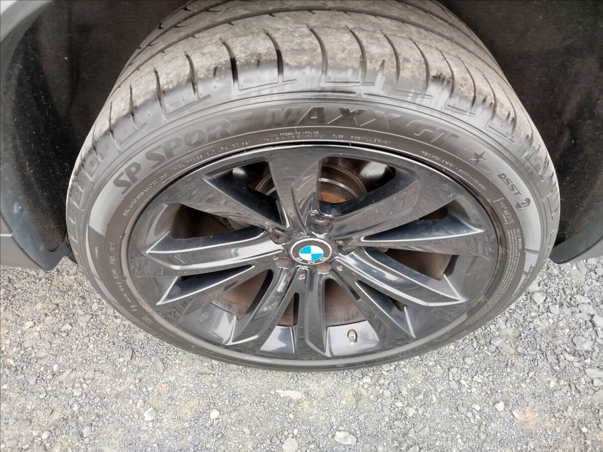 BMW X5 SUV / Terénní 3,0 l 190 kw