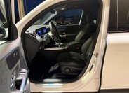 Mercedes-Benz EQB 11