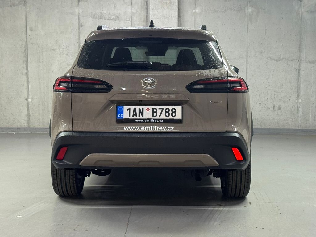 Toyota Corolla Cross SUV / Terénní 1,8 l 98 kw