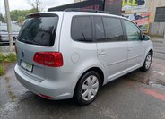 Volkswagen Touran Kombi 1,5 l 77 kw