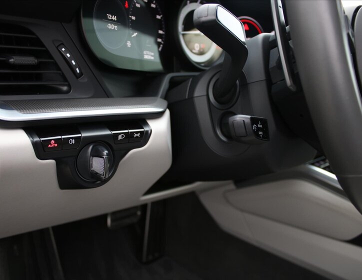 Porsche 911 Kupé 3,0 l 331 kw