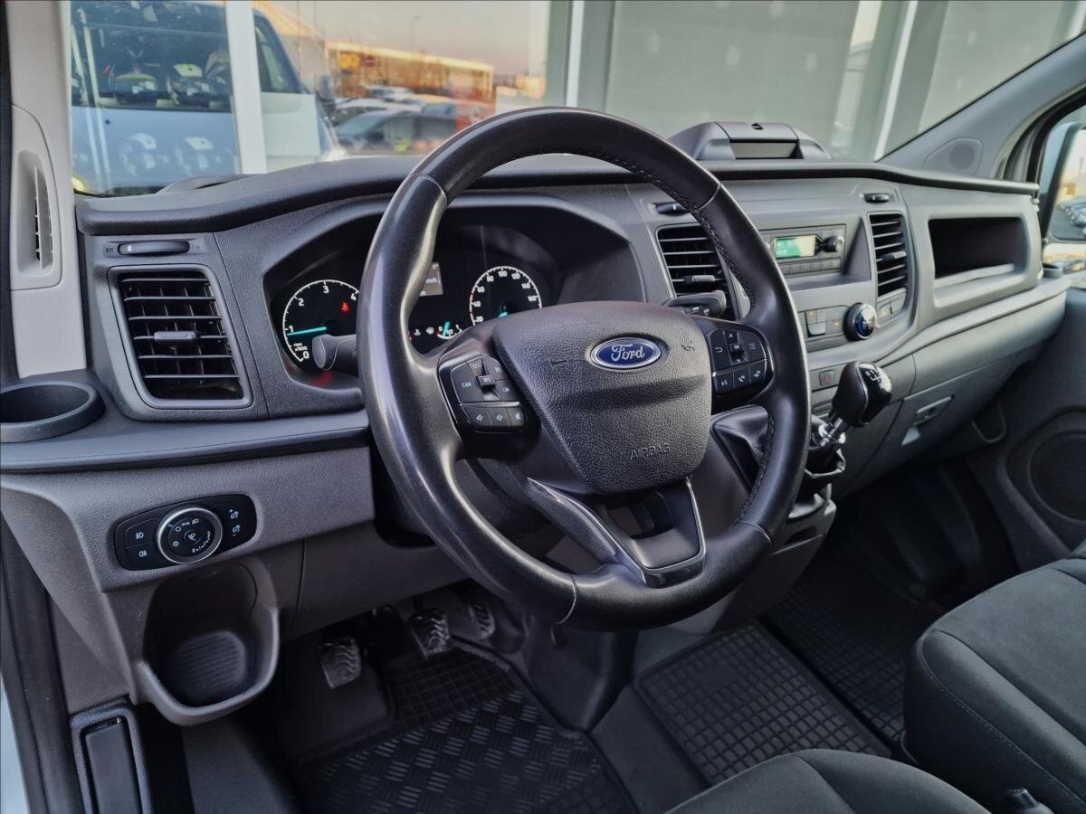 Ford Transit Custom Skříň 2,0 l 77 kw