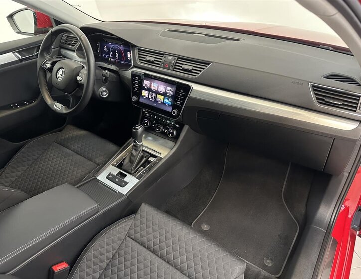 Škoda Superb 21