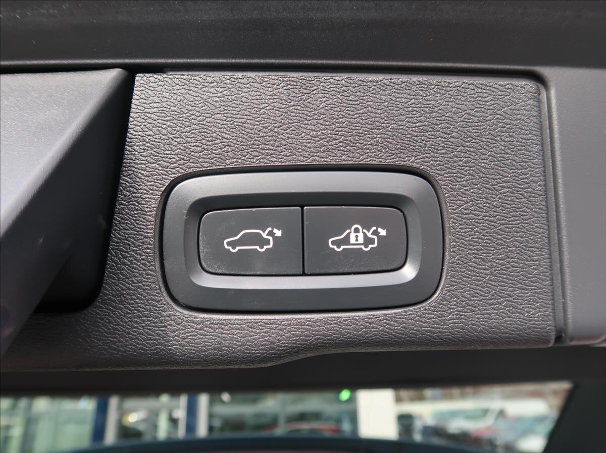 Volvo XC60 SUV 2,0 l 145 kw