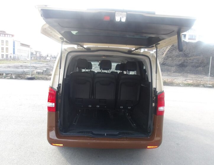 Mercedes-Benz Vito Kombi 2,1 l 120 kw