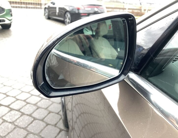 Mercedes-Benz Třídy E Sedan / Limuzína 2,0 l 290 kw