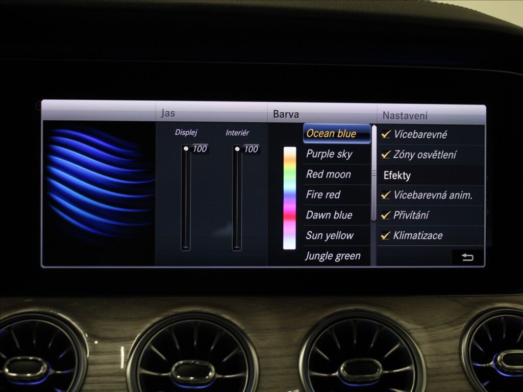 Mercedes-Benz Třídy E Kupé 2,0 l 143 kw