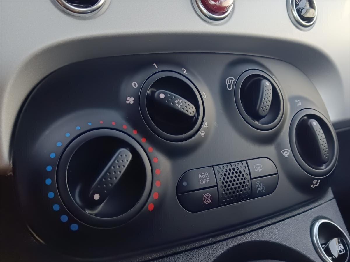 Fiat 500 Hatchback 999,0 51 kw