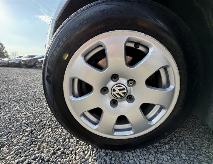 Volkswagen Golf Hatchback 1,6 l 85 kw