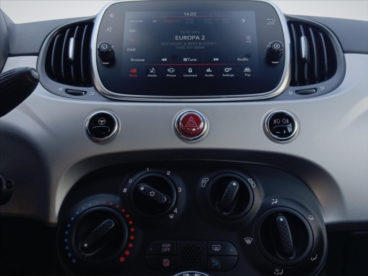 Fiat 500 Hatchback 999,0 51 kw