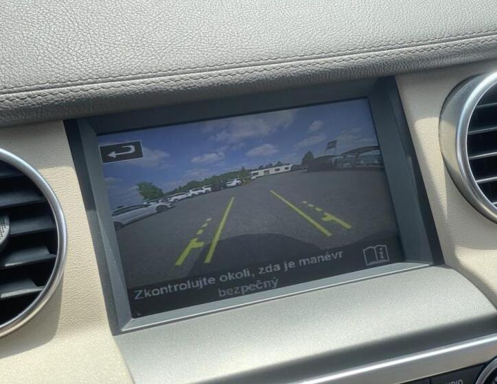 Land Rover Discovery 40