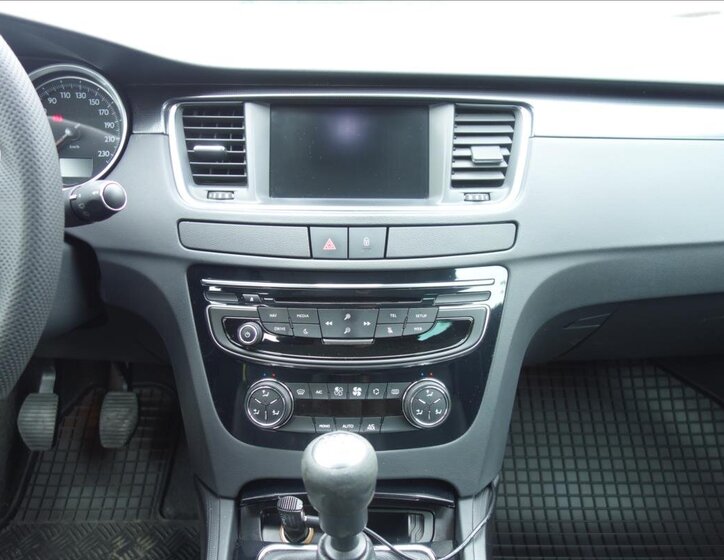 Peugeot 508 Kombi 2,0 l 110 kw