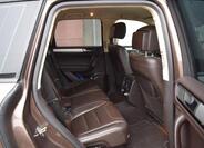 Volkswagen Touareg 16