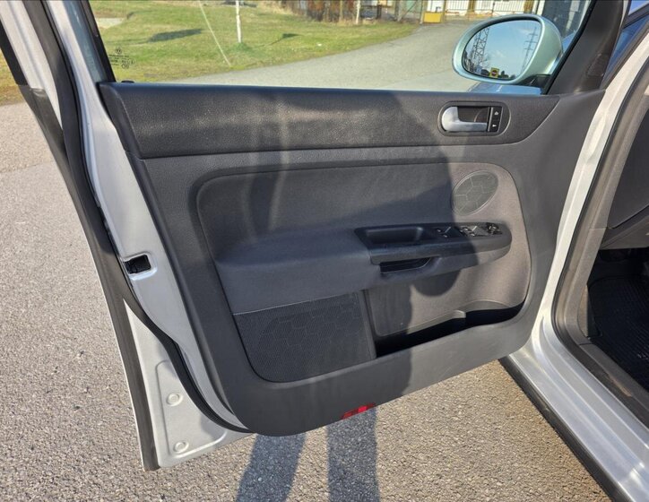 Volkswagen Golf Plus Hatchback 1,9 l 77 kw